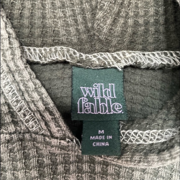 Ribbed long sleeve - Picture 2 of 2